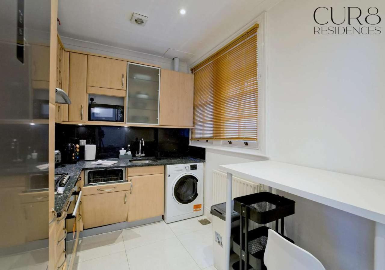 Charming Mews House In The Heart Of South Kensington Appartamento Londra