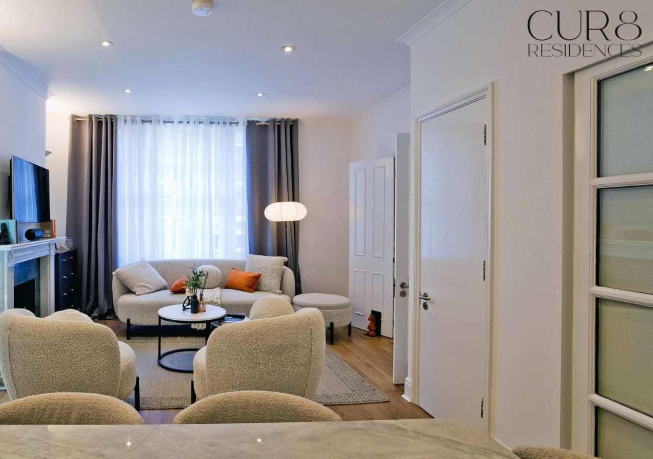 Charming Mews House In The Heart Of South Kensington Appartamento Londra